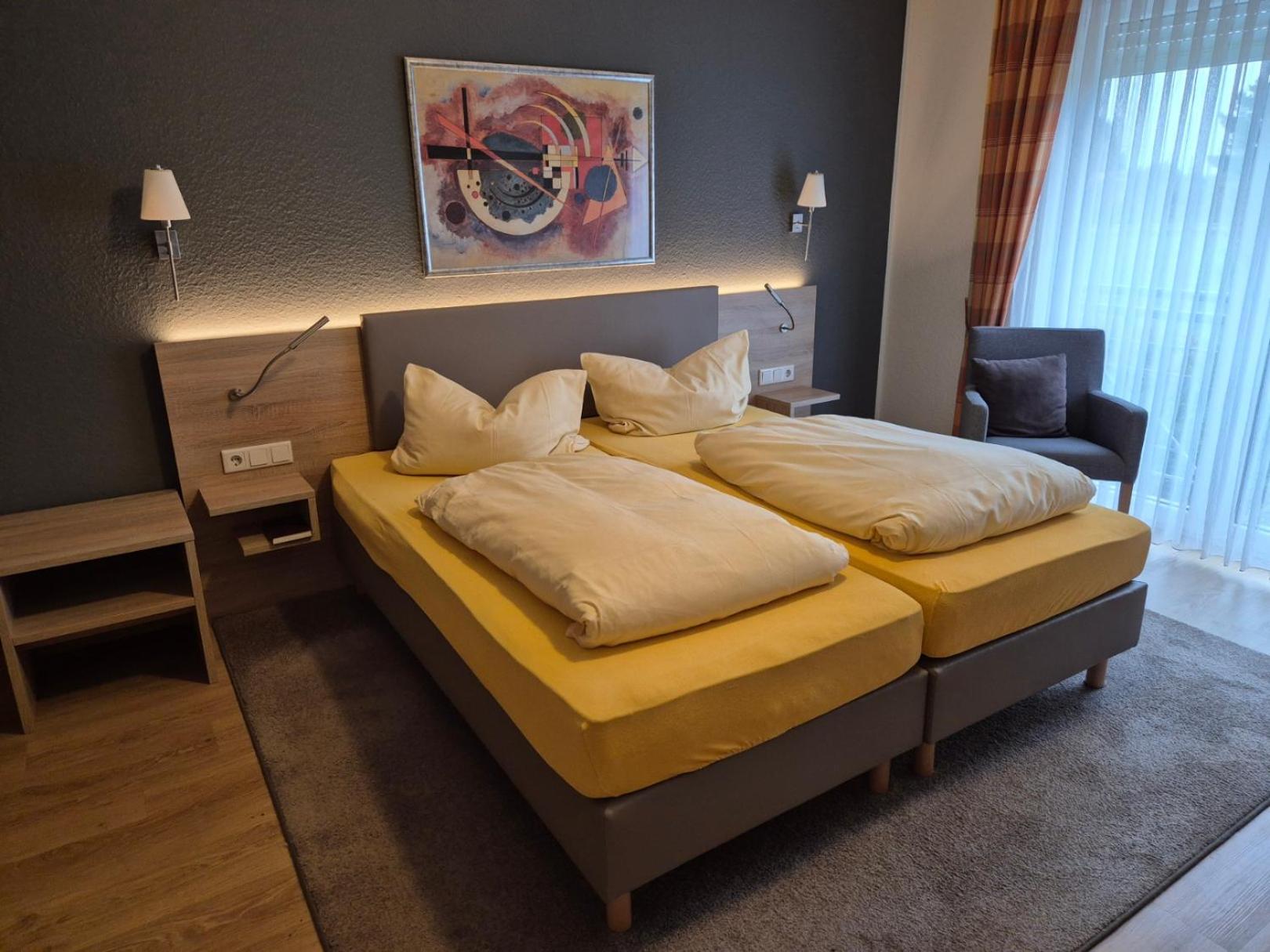 Hotel Zur Waage บัดมึนสเตอร์ไอเฟิล ภายนอก รูปภาพ