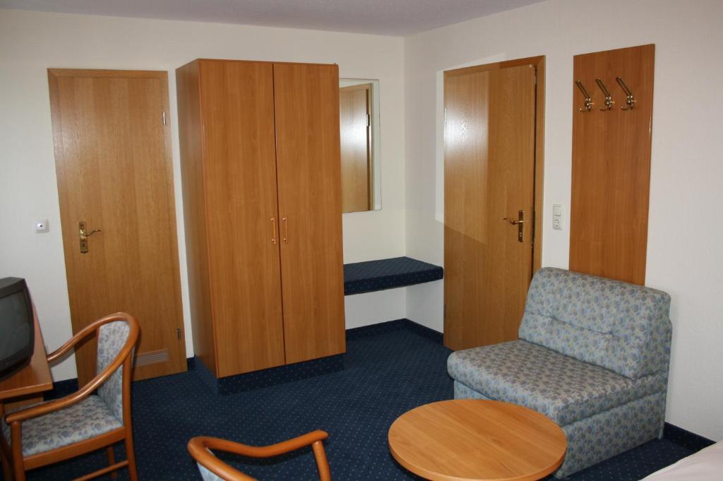 Hotel Zur Waage บัดมึนสเตอร์ไอเฟิล ภายนอก รูปภาพ
