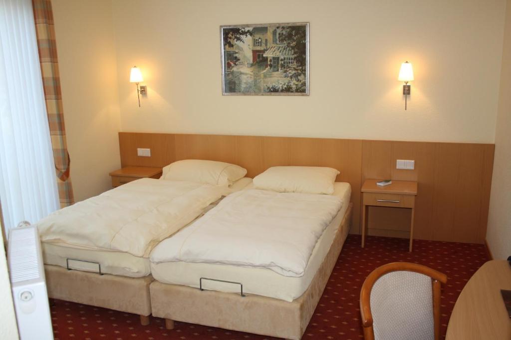 Hotel Zur Waage บัดมึนสเตอร์ไอเฟิล ห้อง รูปภาพ